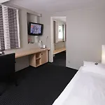 Hotel Und Ritter St. Georg 3*